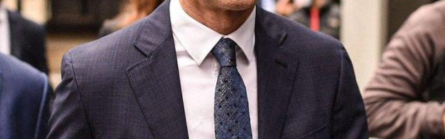 开云下载-家暴案审判延期 吉格斯宣布辞去威尔士主帅职务