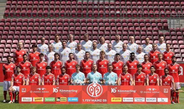 开云网页版-斯特凡·波什从科莫租借加盟